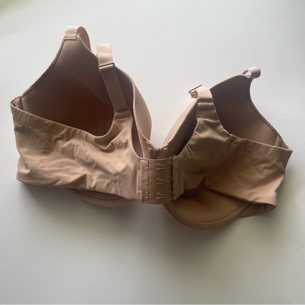 NWT SKIMS Fits Everybody T-Shirt Demi Bra Women’s 46D Clay Underwire Adjustable - Picture 5 of 8